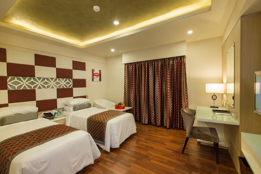 Pai Viceroy Hotel Тирупати Стая снимка