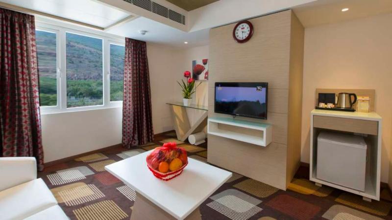 Pai Viceroy Hotel Тирупати Екстериор снимка
