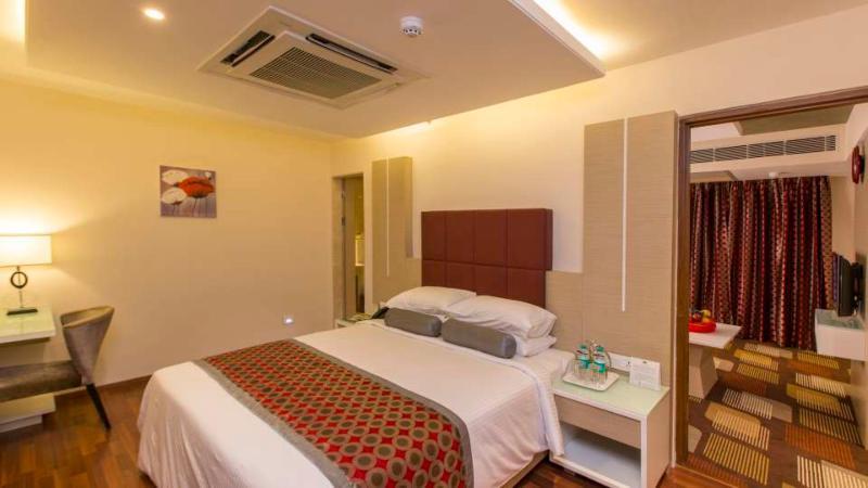 Pai Viceroy Hotel Тирупати Екстериор снимка